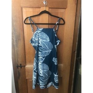Tie-Back Dress with Palm Leaf Print